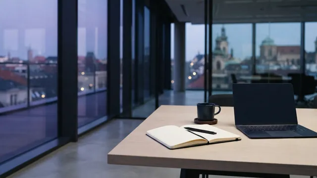 Business Advisors Explained: Roles, Value, and How to Become One