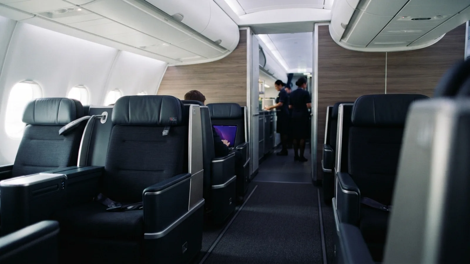 What Is Business Class on a Plane? Costs and Benefits