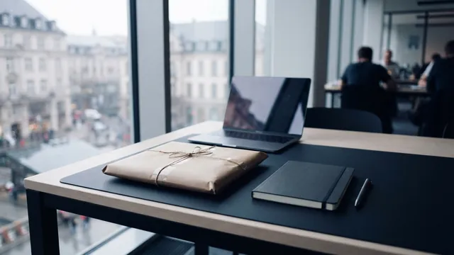Start a Dropshipping Business (Without Holding Stock)